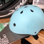 ジュニア用のBMX風ヘルメットが入荷しました☆