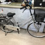 安い自転車の入荷連絡です「サカモトテクノ スイングファミリー銀色」