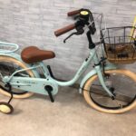 可愛すぎる幼児自転車「コロネ」のマットソーダブルーが入荷☆