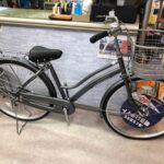 お祝い価格の自転車「アニバーサリー」のマットチタンが入荷しております☆