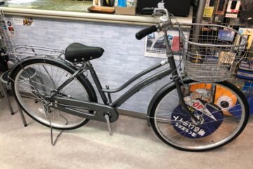 お祝い価格の自転車「アニバーサリー」のマットチタンが入荷しております☆